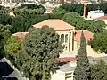 مدؤسة تاريخية.