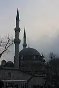 قبة المسجد ومآذنه