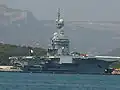 Le Charles de Gaulle à quai à Toulon