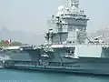 Le Charles de Gaulle à quai à Toulon