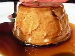 فلان بالتوروني (Flan Turron)
