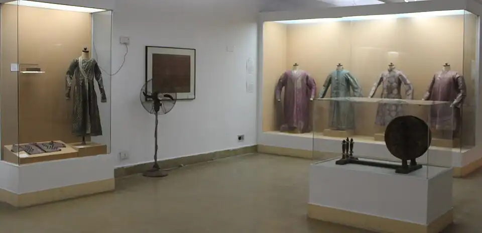منظر لمعرض المنسوجات.