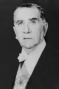 الثامن والعشرونالجنرال إميليو ميديسي1969–1974