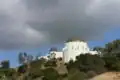 منظر من ممر في متنزه جريفيث من الجنوب ، ينظر إلى الشمال