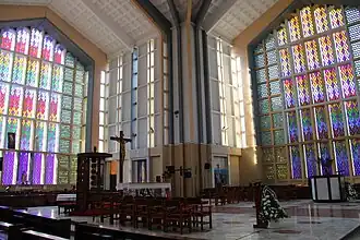 داخل الكاتدرائية