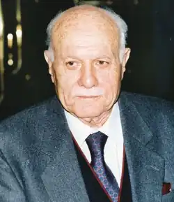 المُترجِم إحسان عباس