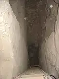 منظر للممر من غرفة النوم السفلية