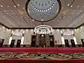 الجامع من الداخل.