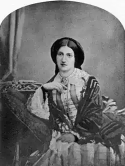 صورة لإيزابيلا بيتون 1860