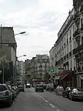 شارع إرنست رينان في ايسي ليه مولينو ، بالقرب من محطة مترو كورينتين سيلتون.
