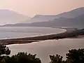 شاطئ إيزتوزو.