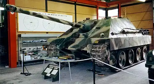 Jagdpanzer V (جاغدبانثر)