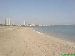 شاطئ جدة.