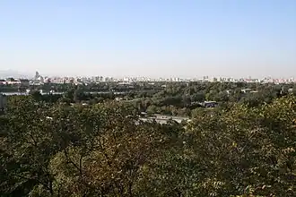 منظر طبيعي من الجزء العلوي لمنتزه جينغشان