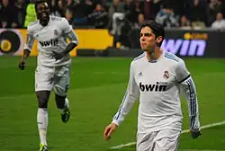 كاكا لاعب كرة قدم برازيلي، وهو من مشاهير الإنجيليين.