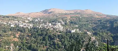 عينطورة