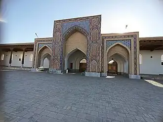 الجزء الداخلي من مسجد كوك غمباز