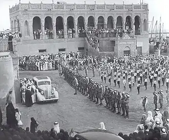 قصر السيف عام 1944 باحتفالية منح الحكومة البريطانية الشيخ أحمد الجابر الصباح وسام نجمة الهند لرتبة الفارس.