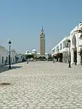 شارع مترجَل بالمرسى شاطئ