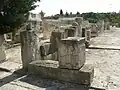 بقايا بازيليك Rutilius وراء المتحف.