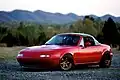 الجيل الأول Mazda Eunos.