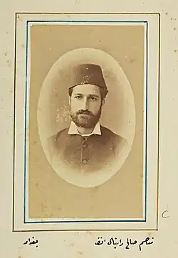 مناحيم دانيال في شبابه
