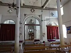 داخل كنيسة مار شربل في مديات