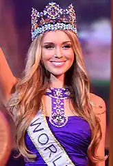 كسينيا سوخينوفا ، حاملة لقب مسابقة ملكة جمال العالم 2008