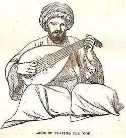 عازف عود
