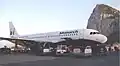 A320 تابعة إلى الخطوط الجوية الملكية في المطار..