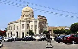 أحد مساجد المدينة.