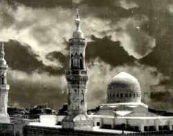 المسجد عام 1979 بعد الانتهاء تطويره وتوسعته.