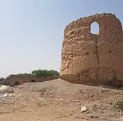 برج قديم في خت