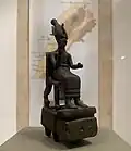 تمثال من المتحف الوطني في بيروت