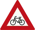 J24: Cyclists and moped riders