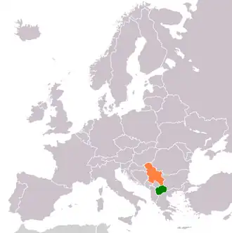 صربيا (برتقالي) ومقدونيا (أخضر)