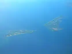 جزر في المضيق