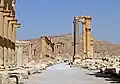 القسم الأوسط من رواق تدمر الكبير، والذي يطل على التترابيلون العظيم في جهة الغرب.