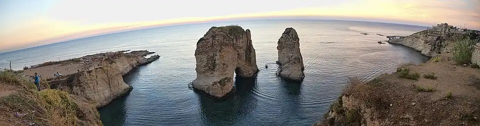 صخرة الروشة
