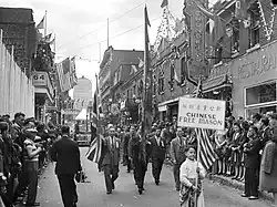 يحتفل المجتمع الصيني في مونتريال بيوم VJ مع عرض في الحي الصيني في 2 سبتمبر 1945