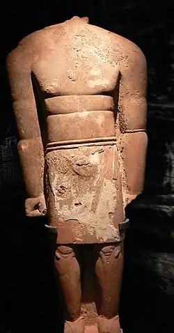 تمثال ضخم لملك لحياني من دادان