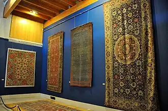 السجاد العجمي