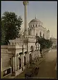 جامع السلطانة الأم برتفنيال حوالي عام 1890-1900م.