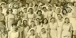 صورة لطالبات في مدرسة هداسا من عام 1948