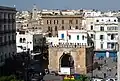 الباب ومحيطه