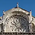 إيطاليا ، ترويا ، كاتدرائية سانتا ماريا أسونتا&nbsp;&nbsp;[لغات أخرى]‏ (1093-1125).