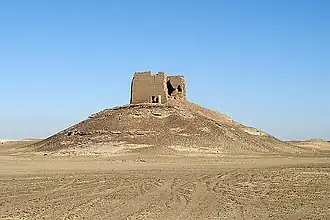 أطلال قصر الجب