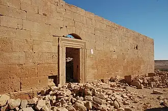 مدخل قصر البنات