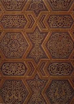 نحت على الخشب من القرن الثاني عشر على منبر في قوص ، طباعة حجرية بقلم إميل بريس دافين