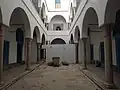 الفناء.